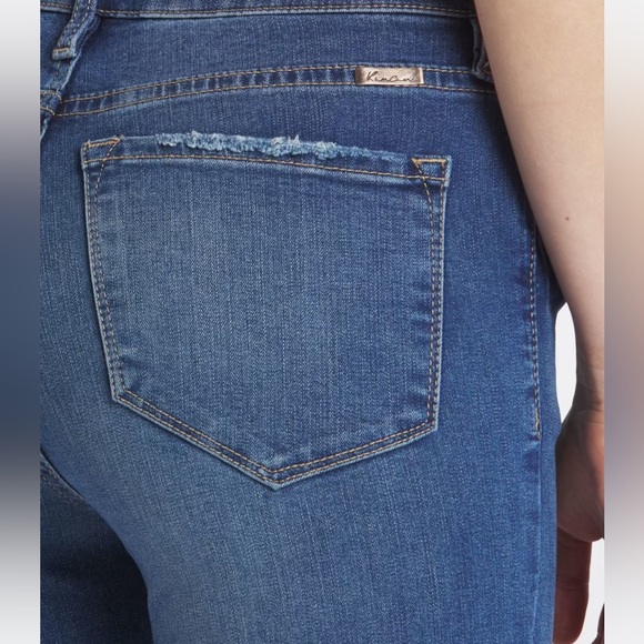 Kan Can Brenda Mid Rise Button Fly Jeans - Picture 5 of 8